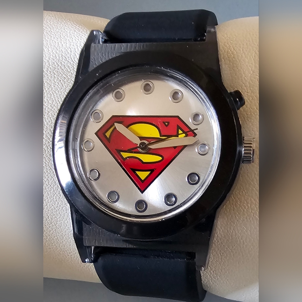Superman TM & DC Comics Men/Kids S15 Analog watch Works